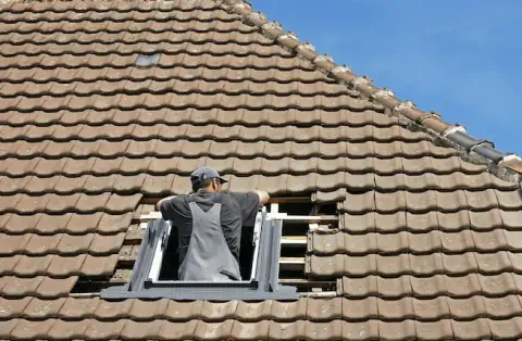Pose de velux - Saint-Omer-en-Chaussée